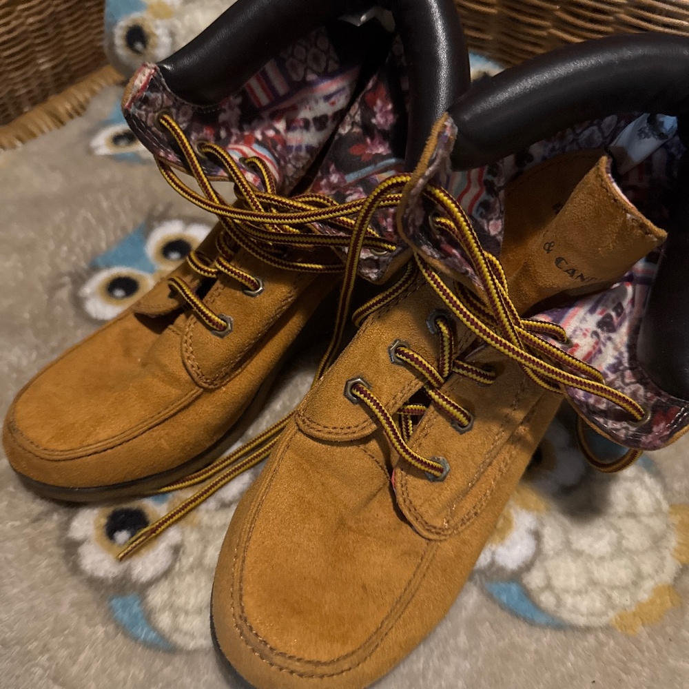 Shoes